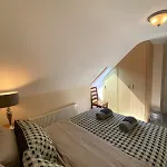 Semesterbostad Spacious 5 Bed With Free Parking