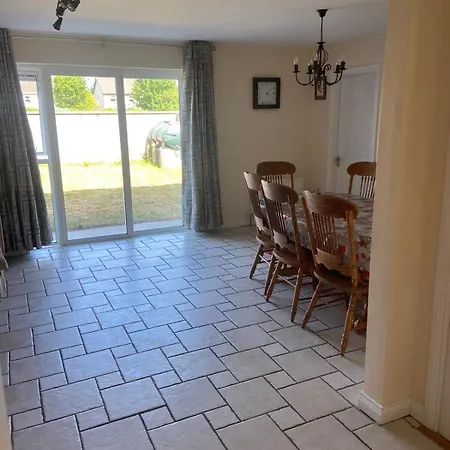 Spacious 5 Bed With Free Parking Κιλάρνεϊ