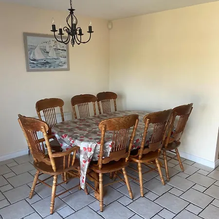 Spacious 5 Bed With Free Parking Κιλάρνεϊ