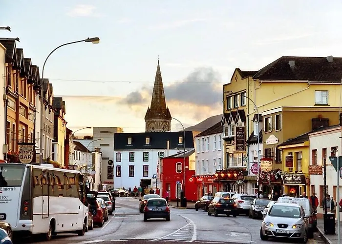 Spacious 5 Bed With Free Parking * Killarney