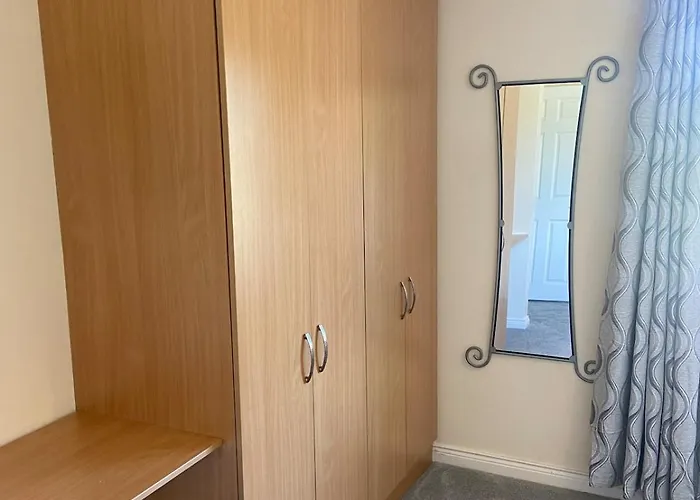 Prázdninový dům Spacious 5 Bed With Free Parking