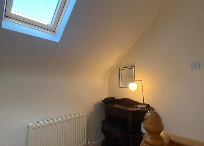 Spacious 5 Bed With Free Parking Killarney